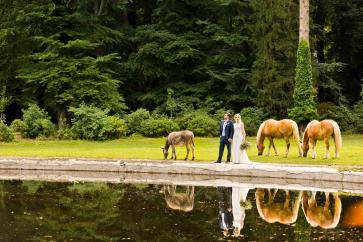 Hochzeitsfotograf Villa Wartholz Reichenau Rax Hochzeitsfotos Schloss Wartholz Schlosshochzeit Hochzeit Kaiservilla Outdoorhochzeit