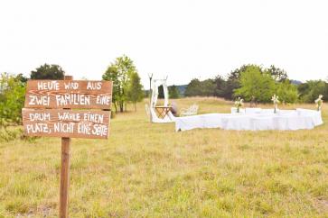 Hochzeitsfotograf Symposion Lindabrunn Niederösterreich Hochzeitsfotos Outdoorhochzeit Hochzeit im Grünen