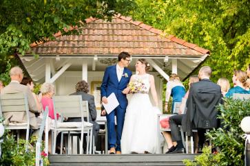 Hochzeitsfotograf Meierei Gaaden Niederösterreich Hochzeitsfotos Outdoorhochzeit Hochzeit im Grünen